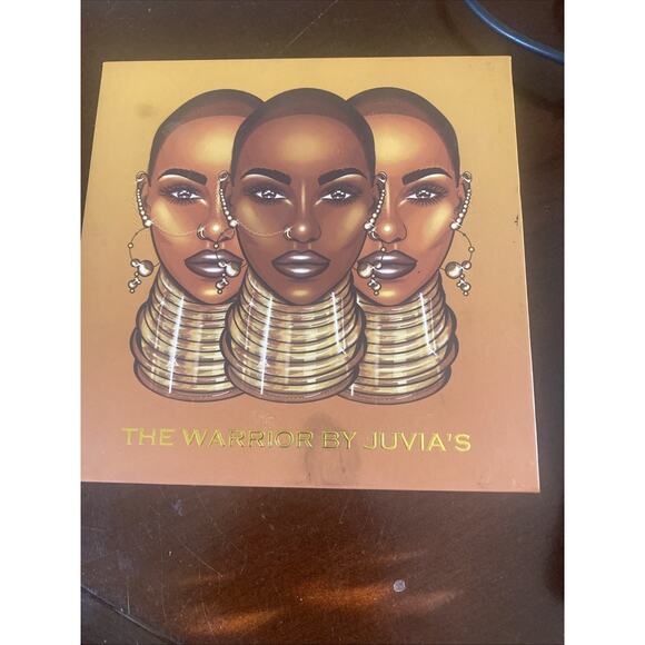 The Warrior - Juvia's Place Vibrant Eyeshadow Palette Richly Pigmented - Picture 1 of 3